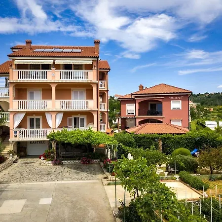 Apartman In With Balcony, Air Conditioning, Wifi, Washing Machine 4886-3