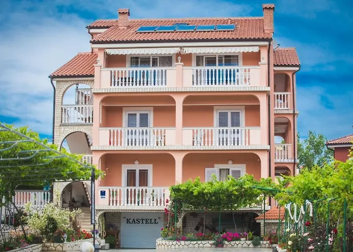 In With Balcony, Air Conditioning, Wifi, Washing Machine 4886-3 Apartman Lopar