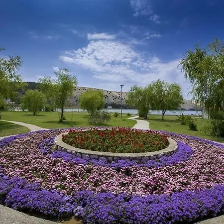 In With Balcony, Air Conditioning, Wifi, Washing Machine 4886-3 Apartmán