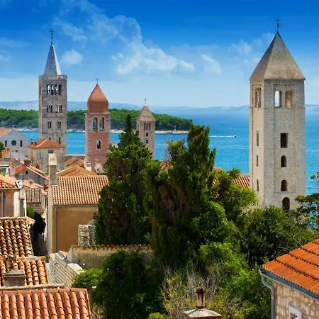 In With Balcony, Air Conditioning, Wifi, Washing Machine 4886-3 * Lopar