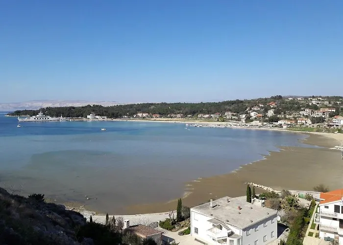 In With Balcony, Air Conditioning, Wifi, Washing Machine 4886-3